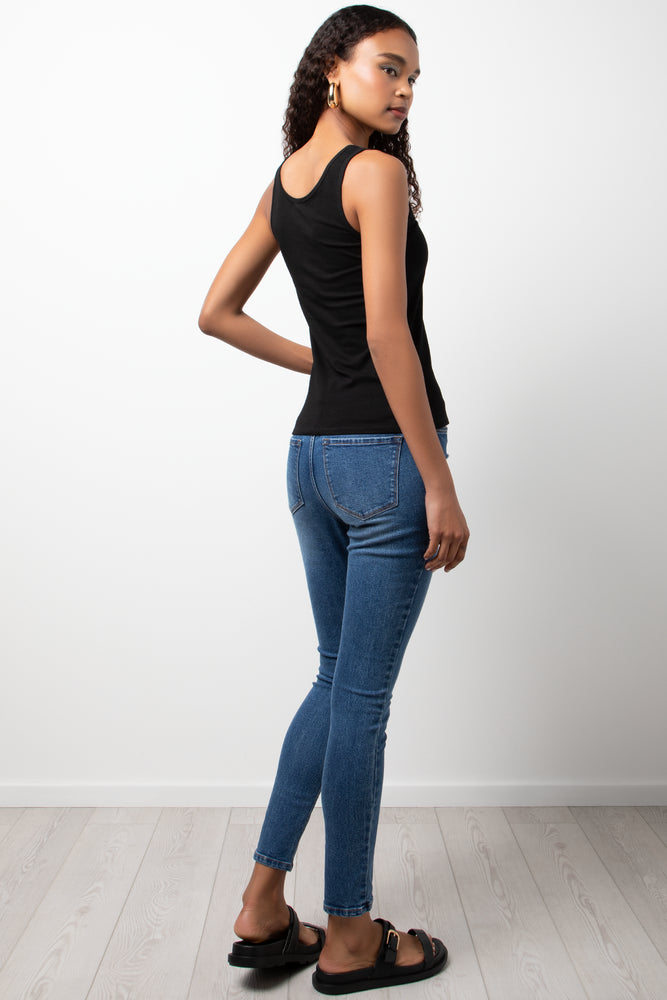 Black Fitted Sleeveless Vest (2)