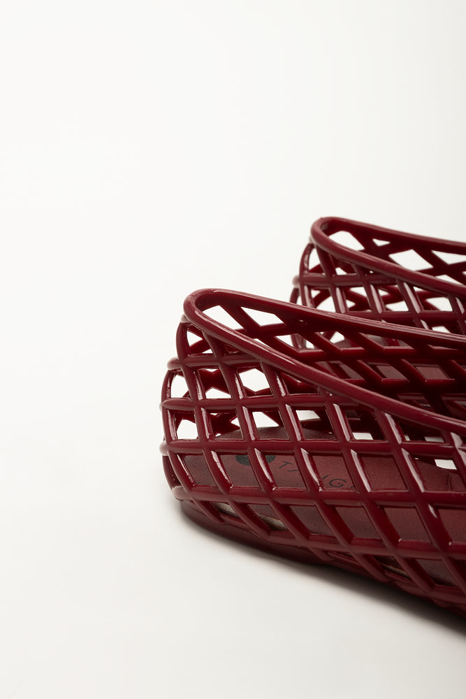 Burgundy Lattice Design Jelly Pumps (3)