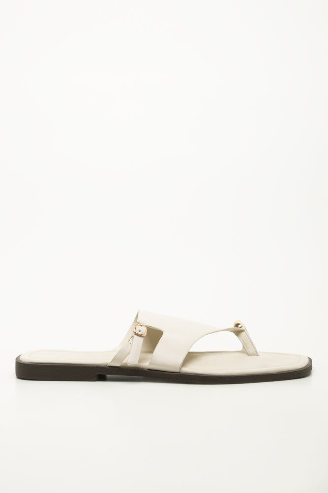 Cream Toe Post Sandals (1)