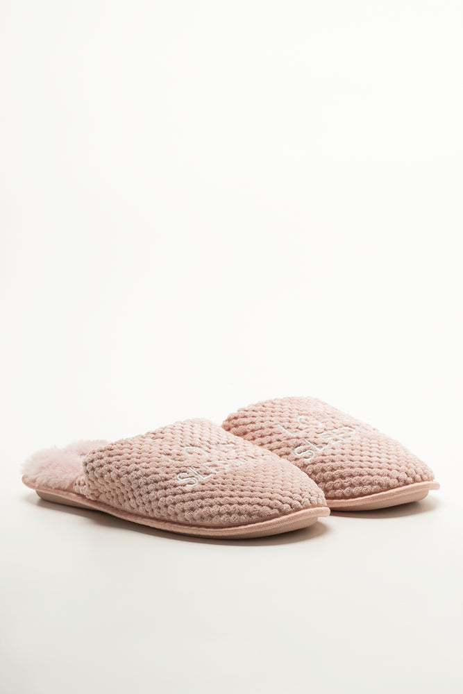 Pink Textured Closed Toe Slippers