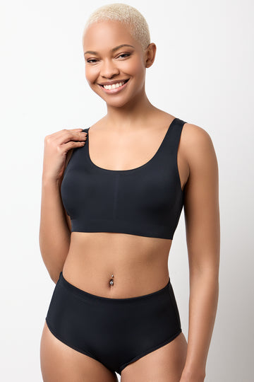 Seamless Bonded Scoop Neck Bralette