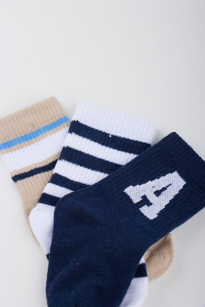 3 Pack Striped And Letter Socks (1)