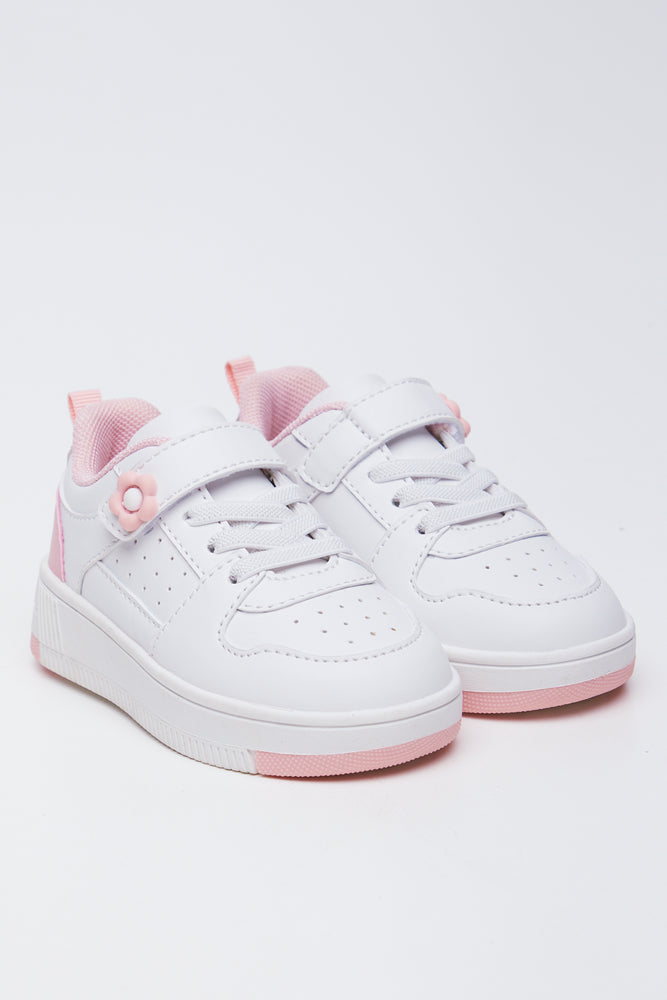White Flower Badge Sneakers