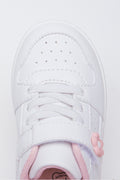 White Flower Badge Sneakers (4)