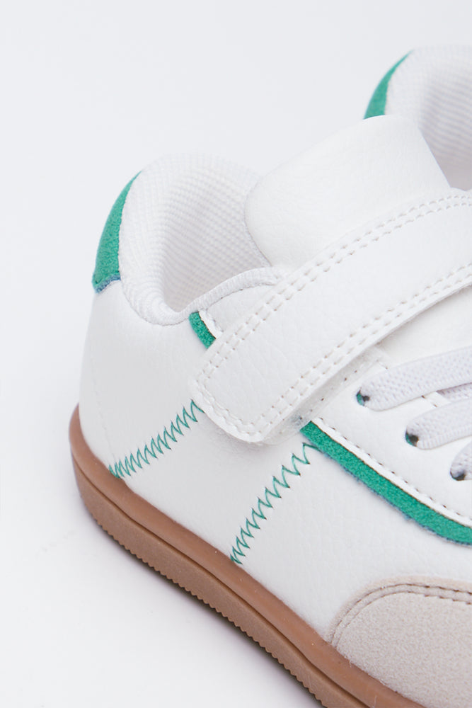 Retro Style Sneakers (3)