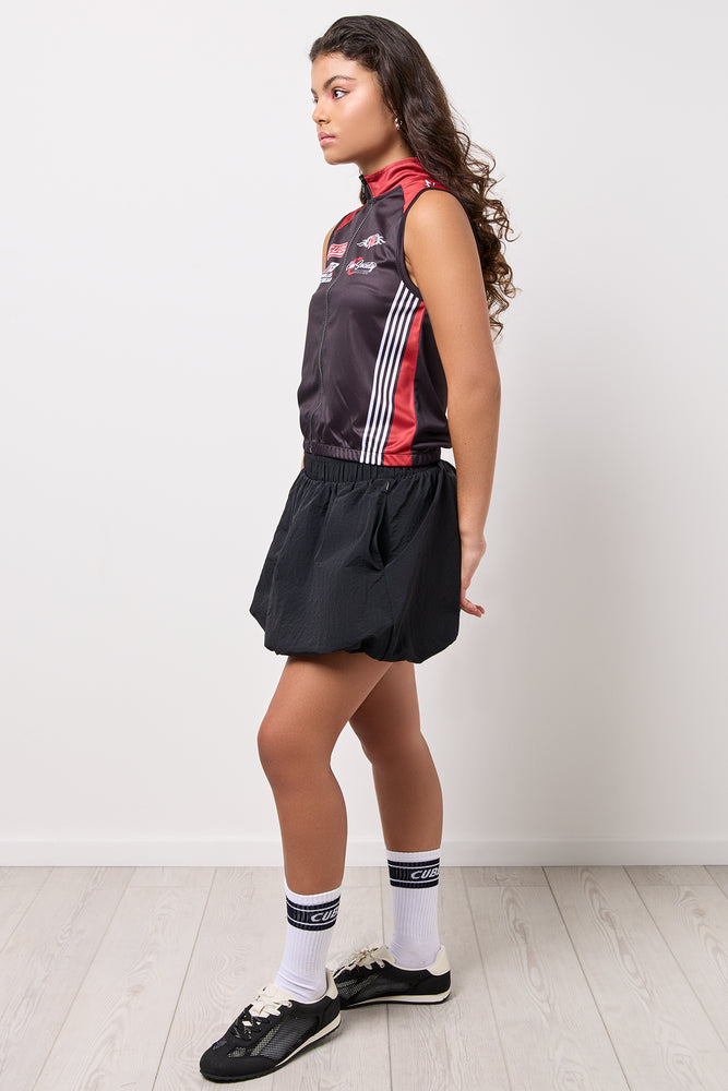 Black Sleeveless Racer Vest (1)
