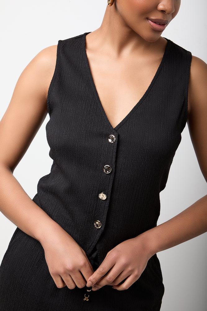 Black Sleeveless Crinkle Knit Vest (3)