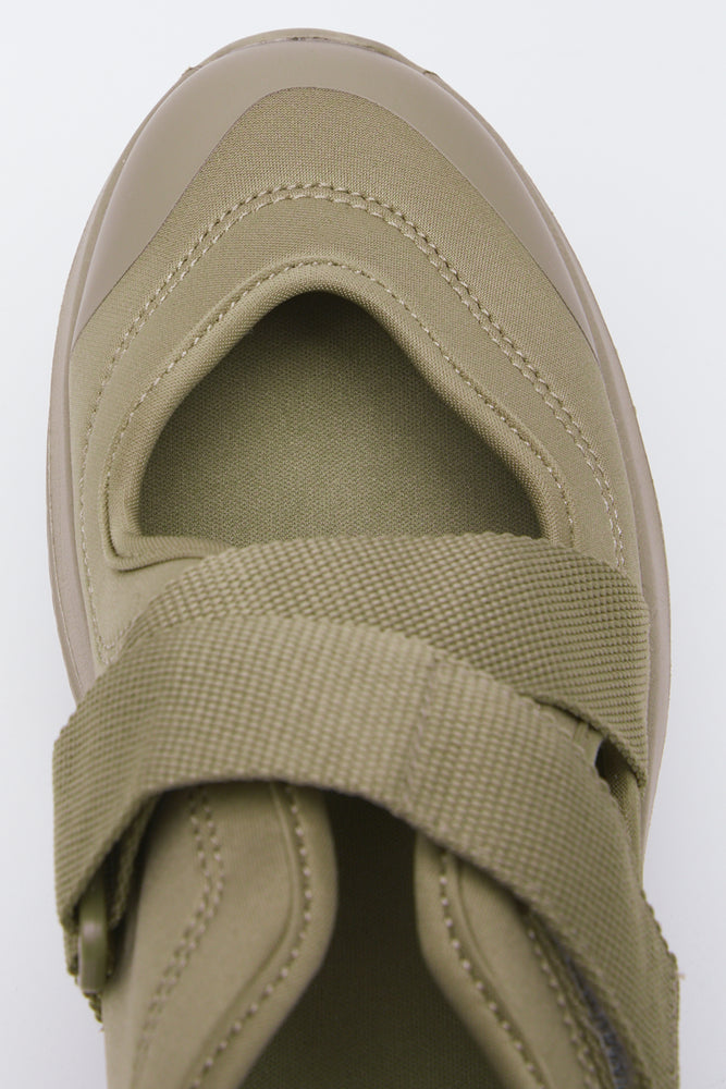 Fatigue Sporty Slip On Sneakers (4)