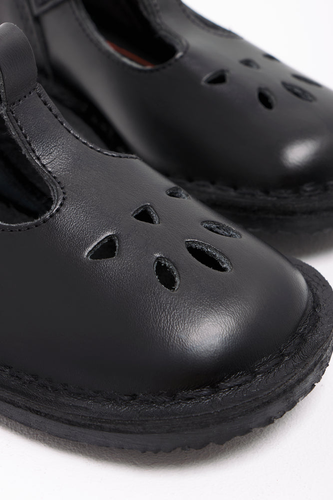 Black Buccaneer School Shoes (2)