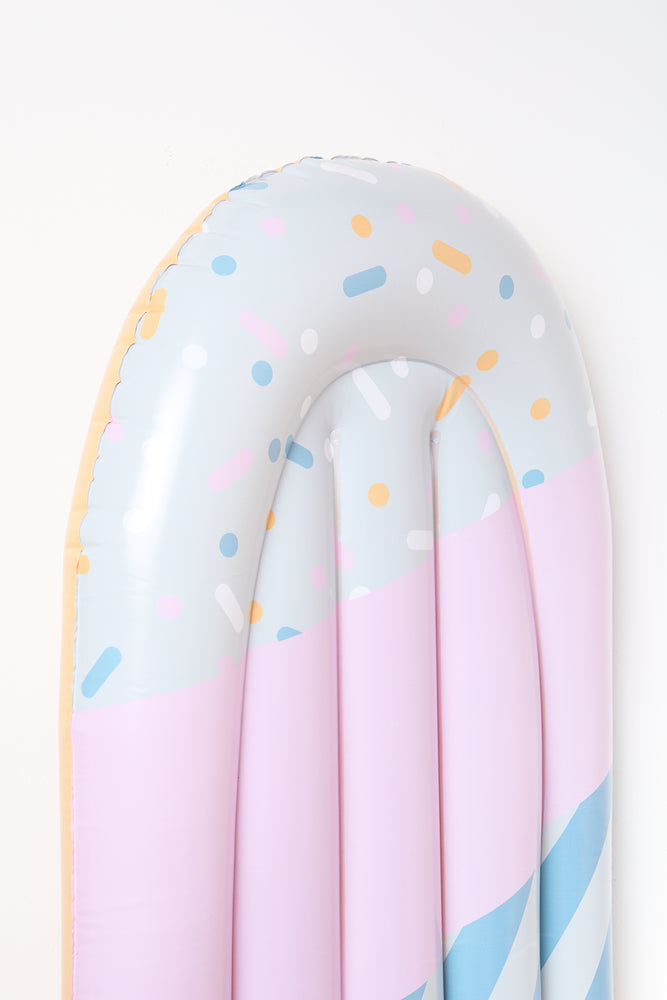 Ice Cream Shaped Pool Float (2)