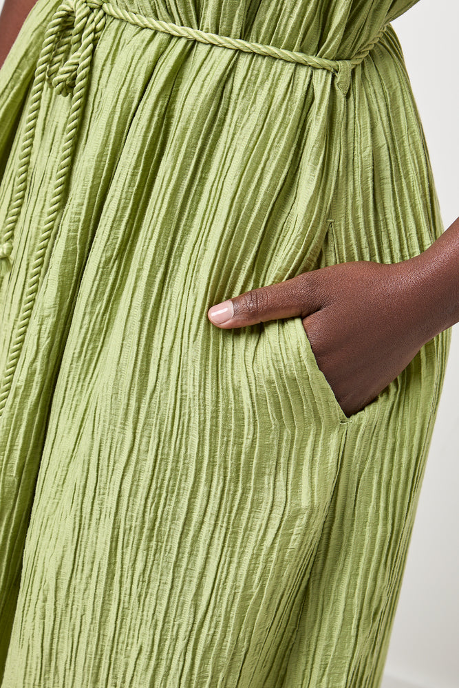 Green Crinkle Halter Maxi Dress (3)