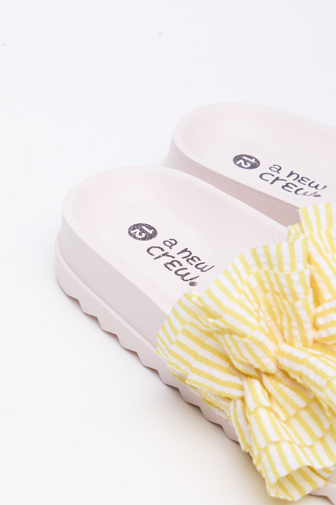 Yellow Striped Ruffle Pool Slides (3)