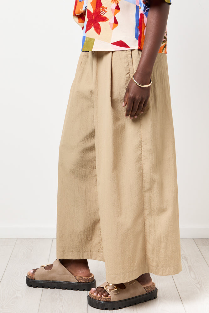 Beige Wide Leg Cropped Pants (1)